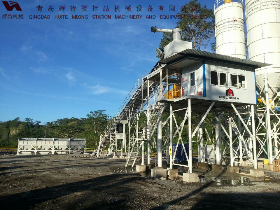 輝特混凝土攪拌站HZS90攪拌臂布置合理，攪拌性能強